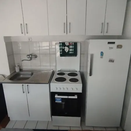 Celikovic Centar Samca, Parking, Balkon, Wifi Apartman *