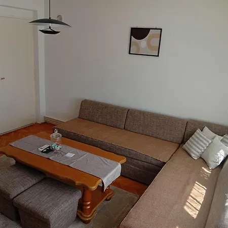 Apartman Celikovic Centar Samca, Parking, Balkon, Wifi