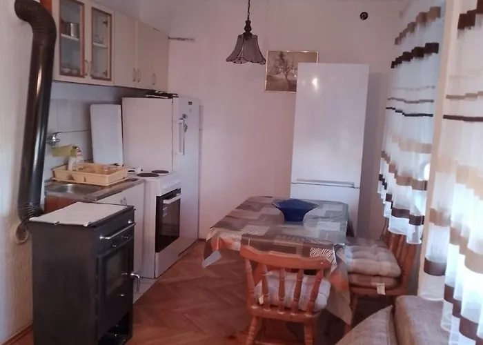 Celikovic Centar Samca, Parking, Balkon, Wifi *