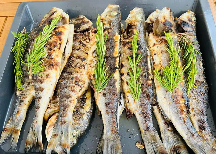 Celikovic Centar Samca, Parking, Balkon, Wifi דירה *